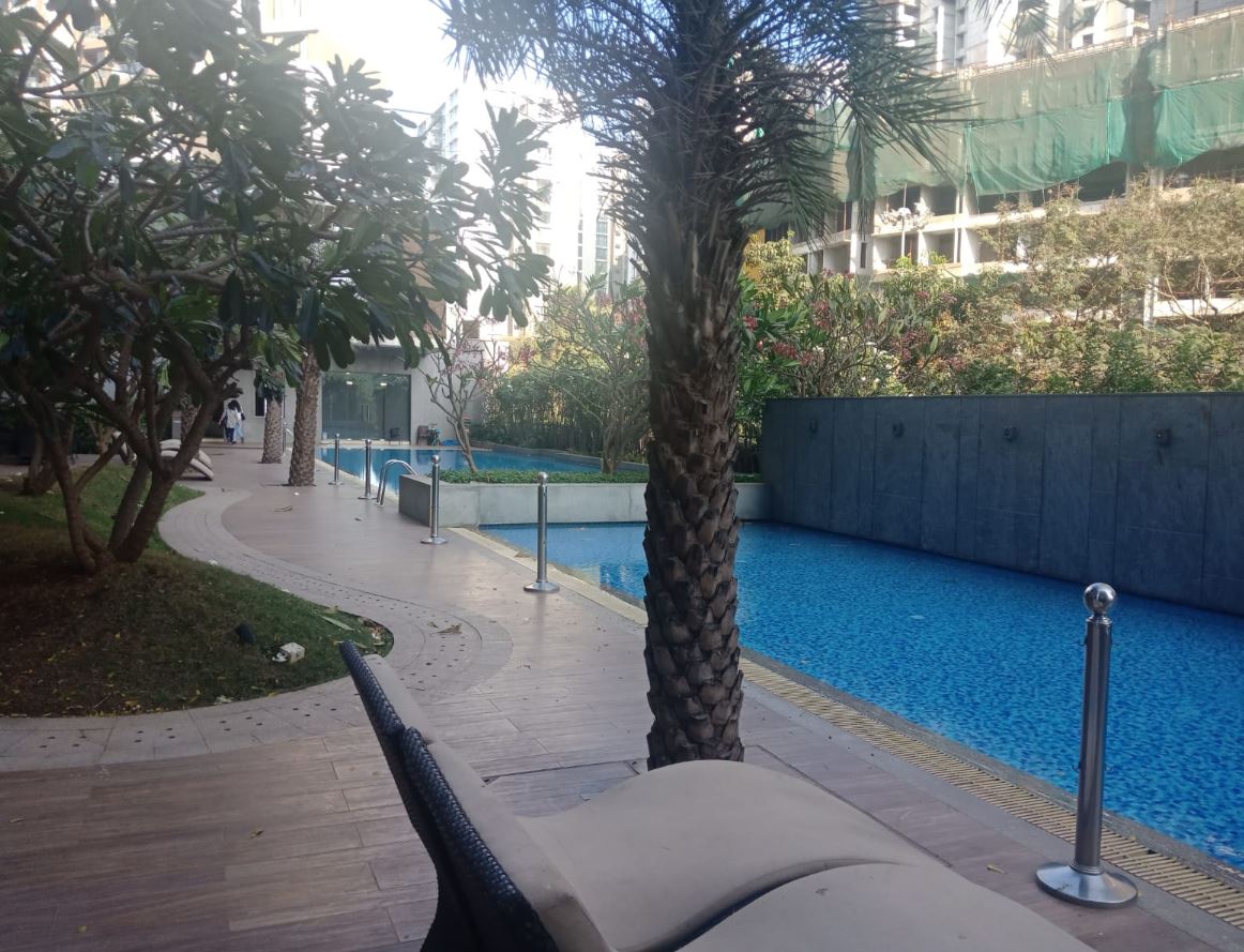 Swimming Pool1 - Kalpataru Sparkle, Bandra East